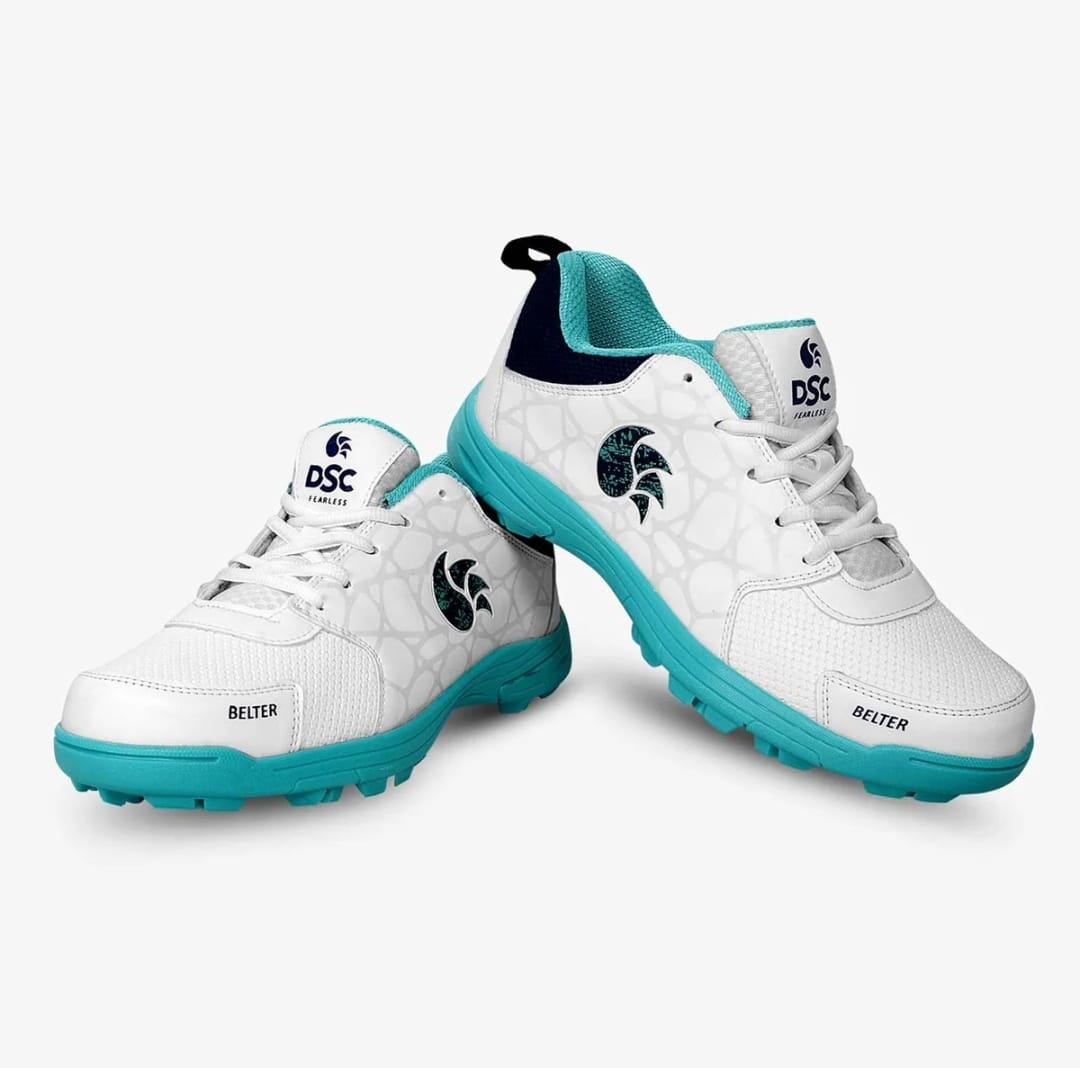 Cricket shoes